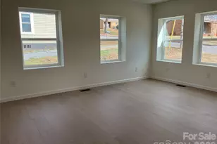 298 S Church St, Forest City, NC 28043 - Photo 11