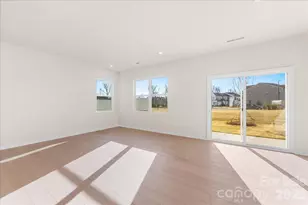 2300 Endeavor Run, Charlotte, NC 28269 - Photo 11