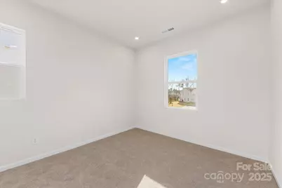 2300 Endeavor Run, Charlotte, NC 28269 - Photo 17