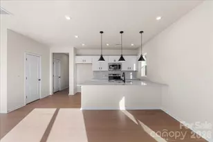 2300 Endeavor Run, Charlotte, NC 28269 - Photo 5