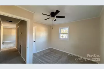 513 Holly Street, Dallas, NC 28034 - Photo 11