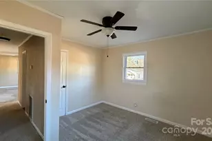 513 Holly St, Dallas, NC 28034 - Photo 11