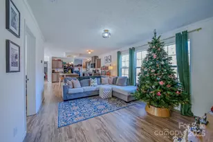 1471 Howard Gap Loop Rd, Flat Rock, NC 28731 - Photo 19