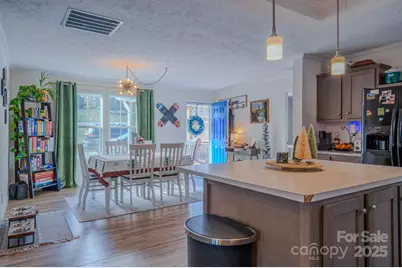 1471 Howard Gap Loop Road, Flat Rock, NC 28731 - Photo 15