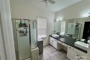 9122 Kestral Ridge Dr, Charlotte, NC 28269 - Photo 13