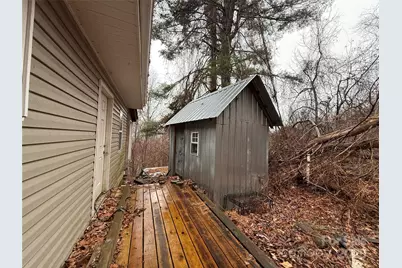 201 Mountain Vista Road, Canton, NC 28716 - Photo 19