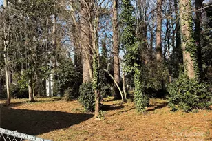 818 Ferndale Dr, Statesville, NC 28677 - Photo 3