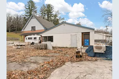 595 N Main Street, Waynesville, NC 28786 - Photo 9