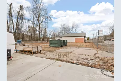 595 N Main Street, Waynesville, NC 28786 - Photo 23