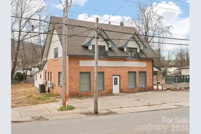 595 N Main Street, Waynesville, NC 28786 - Photo 3