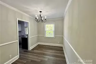 204 N Laurel Ave, Charlotte, NC 28207 - Photo 5