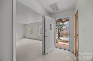 1045 S Magnolia St, Mooresville, NC 28115 - Photo 5