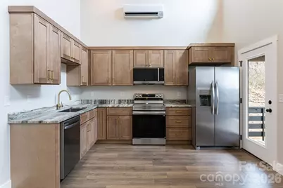 153 Hackleburg Lane, Hendersonville, NC 28792 - Photo 5