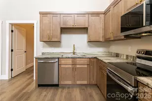 153 Hackleburg Ln, Hendersonville, NC 28792 - Photo 19