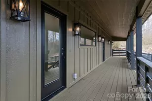 153 Hackleburg Ln, Hendersonville, NC 28792 - Photo 9