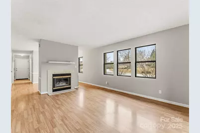 102 Abbey Circle, Asheville, NC 28805 - Photo 9