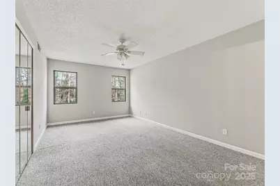 102 Abbey Circle, Asheville, NC 28805 - Photo 11