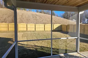 109 Crew Ln, Black Mountain, NC 28711 - Photo 7