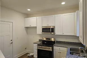 109 Crew Ln, Black Mountain, NC 28711 - Photo 5