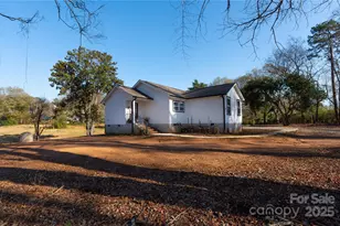 116 Hornets Nest Ct, Bessemer City, NC 28016 - Photo 19