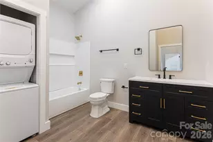 153 Hackleburg Ln, Hendersonville, NC 28792 - Photo 5