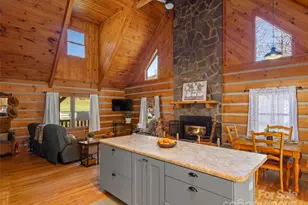 538 E Fork Rd, Sylva, NC 28779 - Photo 11