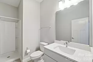 2712 Youngblood St, Charlotte, NC 28203 - Photo 25