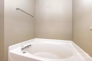 16677 Commons Creek Dr, Charlotte, NC 28277 - Photo 15