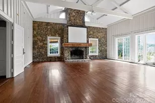 1486 Knolls Dr, Newton, NC 28658 - Photo 5