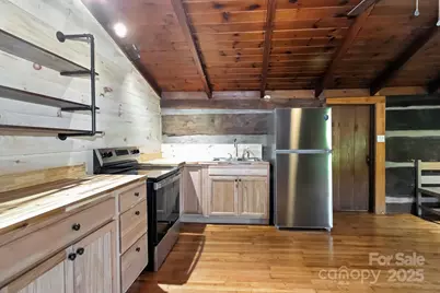 2967 Roby Martin Road, Lenoir, NC 28645 - Photo 7