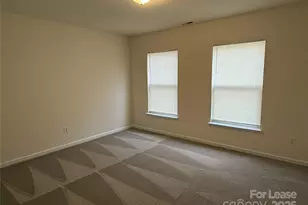 1420 Ladora Dr, Charlotte, NC 28262 - Photo 7