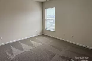 1420 Ladora Dr, Charlotte, NC 28262 - Photo 9