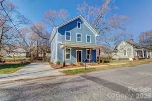 702 Legrand St, Shelby, NC 28150 - Photo 1