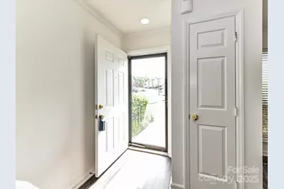 11020 Carmel Crossing Road, Charlotte, NC 28226 - Photo 7