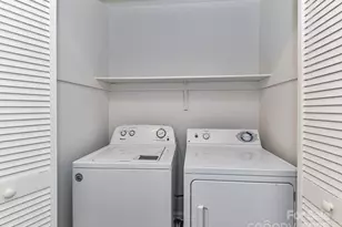 11020 Carmel Crossing Rd, Charlotte, NC 28226 - Photo 27