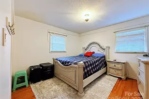 6841 Idlewild Rd, Charlotte, NC 28212 - Photo 11