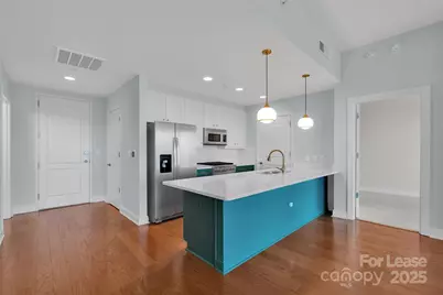 701 Royal Court #412, Charlotte, NC 28202 - Photo 7