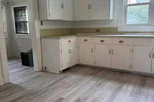 315 W Blakeney St, Pageland, SC 29728 - Photo 11