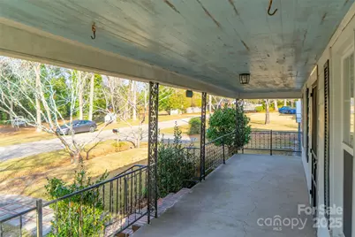 315 W Blakeney Street, Pageland, SC 29728 - Photo 25