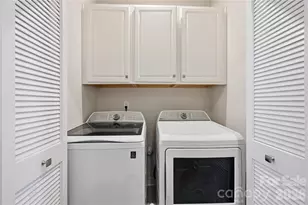 1172 Ashbury St, Charlotte, NC 28216 - Photo 37