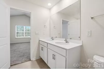 8012 Clairwood Drive, Charlotte, NC 28269 - Photo 31