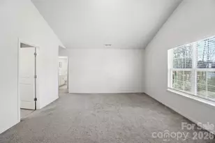 8012 Clairwood Dr, Charlotte, NC 28269 - Photo 29