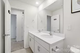 8012 Clairwood Dr, Charlotte, NC 28269 - Photo 39