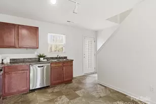 4912 Potter Rd, Matthews, NC 28104 - Photo 17