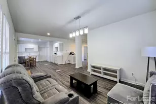 101 S Webb St, Gastonia, NC 28052 - Photo 1