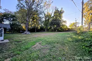 101 S Webb St, Gastonia, NC 28052 - Photo 21