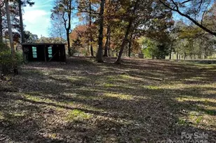 109 Lineview Dr, Matthews, NC 28105 - Photo 15