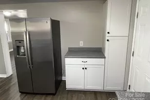 109 Lineview Dr, Matthews, NC 28105 - Photo 5