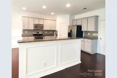 509 Wrayhill Drive, Charlotte, NC 28262 - Photo 9