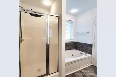 509 Wrayhill Drive, Charlotte, NC 28262 - Photo 19